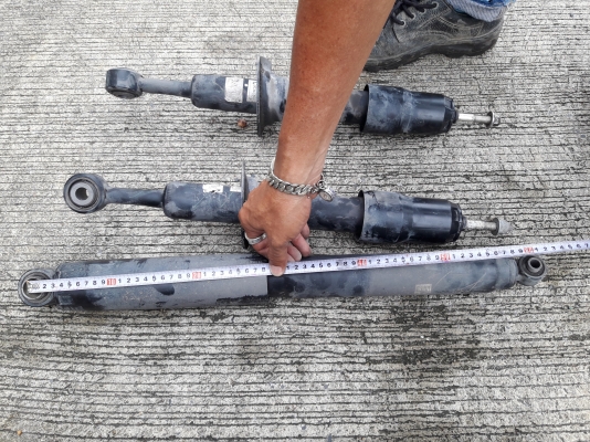 ขายโช๊คFordrenger ปี2015 จำนวน 4 ต้น