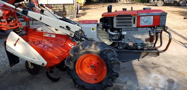 รถพรวนดินดีเซล 8 แรง รหัสสินค้า i1 - 11 พร้อมใช้งาน