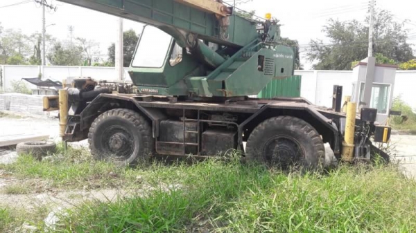 KATO รถเครน