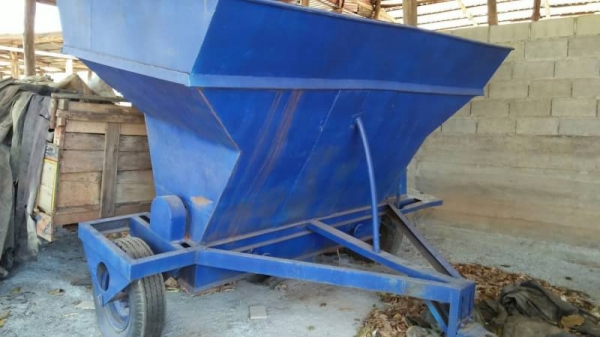 เครื่องสีมัน