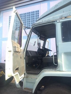 ขายรถ10ล้อหัวลากNGV ISUZU FXZ23KFRเครื่อง240แรงม้าปี39 สนใจโทร 081-970-1072