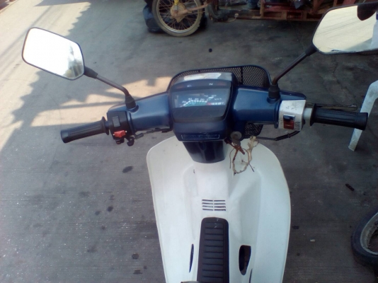 ็Honda dream เล่มโอนสตาร์ทมือ ลด 9500.-