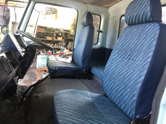 ขาย หัวสิบล้อ ISUZU  ร็อคกี้ สีใหม่ มีขาดีดหน้า-ขาคำ้หลัง สภาพสวยๆ