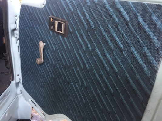 ขาย หัวสิบล้อ ISUZU  ร็อคกี้ สีใหม่ มีขาดีดหน้า-ขาคำ้หลัง สภาพสวยๆ