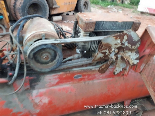 ขาย ปั๊มลม เครื่องทำลม เก่าญี่ปุ่นแท้ ไฟ 3 เฟส 200 โวลต์ ขายตามสภาพ ความจุถัง 300 ลิตร