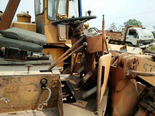 ขายด่วนรถตักเอวอ่อน TCM.STD15 ตัก 1 คิว รถสวย ใช้งานทุกวัน