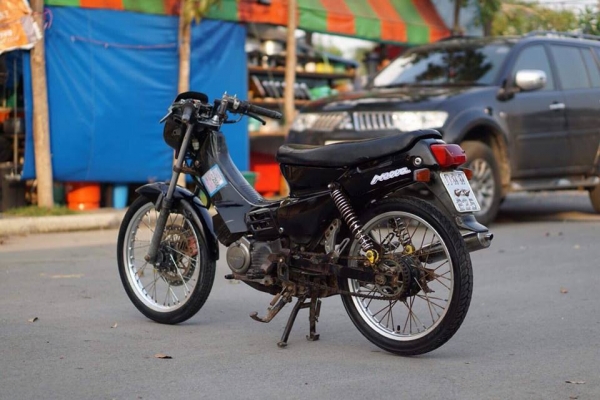 ร้าน วุฒิ นนบุรี ขาย HONDA โนวา 110cc. ครัชมือ 5 เกียร์ ร้าน วุฒิ นนบุรี ขาย HONDA โนวา 110cc. ครัชมือ 5 เกียร์