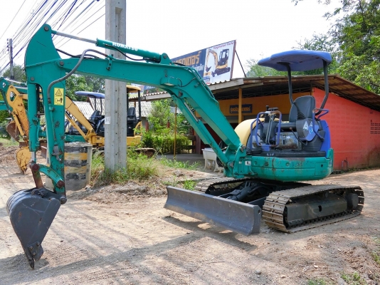 KOMATSU 35MR-1 ขนาดPC-35 มีลายแย๊ก <มีVDOให้ชม> รถเก่านอกแท้☎️ติดต่อ 085-5632278 (ราคาต่อรองได้) KOMATSU 35MR-1 ขนาดPC-35 มีลายแย๊ก <มีVDOให้ชม> รถเก่านอกแท้☎️ติดต่อ 085-5632278 (ราคาต่อรองได้)