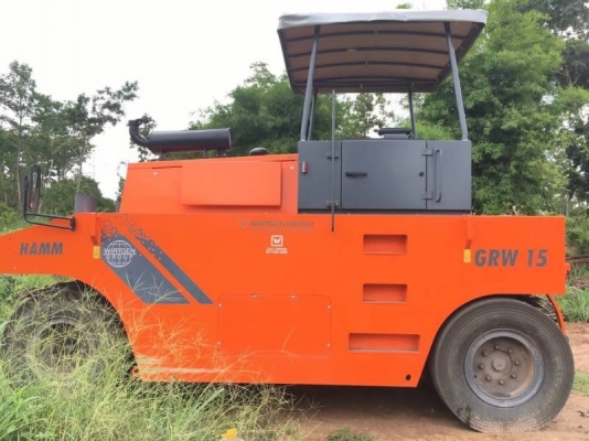 ขาย 1,880,000 รถบดล้อยาง 8 ล้อ HAMM GRW15 ทำงาน 366 ชม ใหม่แกะกล่อง ชื้อมาไม่ถึงปี เอกสารเล่มทะเบียน  รถอยู่ อุดรธานี โทร 0610710295