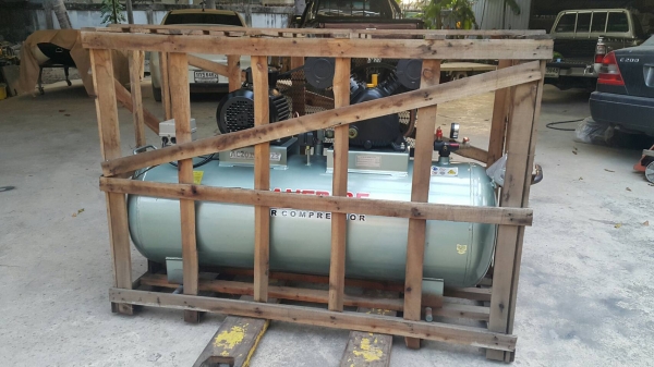 ขาย ปั๊มลม 300ลิตร 5แรง