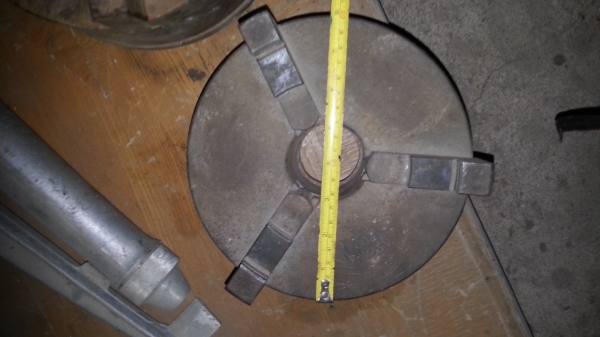 ขายหัวจับแท่นกลึง8นิ้ว สภาพแน่น 3,800 พร้อมส่ง