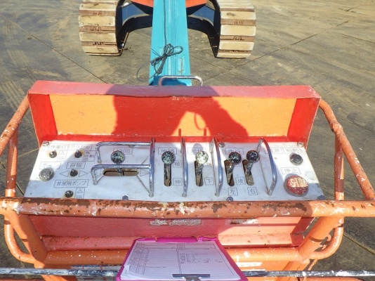 บูมลิฟต์ AICHI SR182 ขนาดความสูง 18 เมตรเต็ม นำเข้าจากญี่ปุ่น ราคาไม่แพงครับ