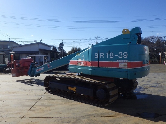 บูมลิฟต์ AICHI SR182 ขนาดความสูง 18 เมตรเต็ม นำเข้าจากญี่ปุ่น ราคาไม่แพงครับ