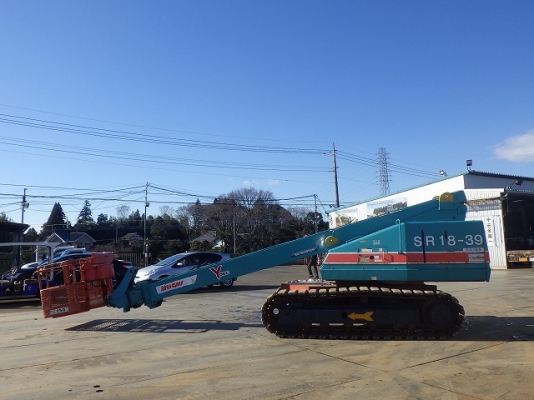 บูมลิฟต์ AICHI SR182 ขนาดความสูง 18 เมตรเต็ม นำเข้าจากญี่ปุ่น ราคาไม่แพงครับ