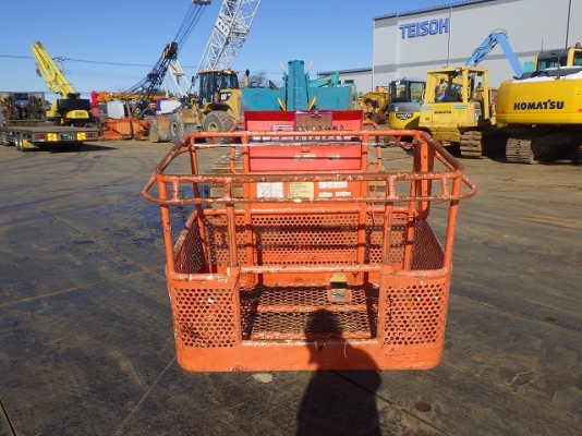 บูมลิฟต์ AICHI SR182 ขนาดความสูง 18 เมตรเต็ม นำเข้าจากญี่ปุ่น ราคาไม่แพงครับ