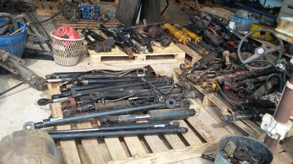 กระบอกไฮโดรลิค กระบอกไฮโดรลิค