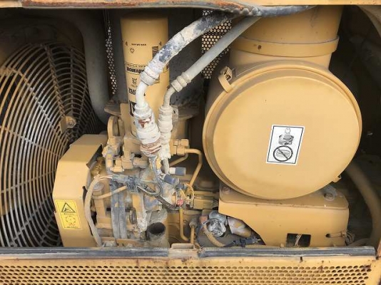 CAT D6N-CCG00403-YR2006, 4795 ชม. จากญี่ปุ่น ถึงไทยเร็ว ๆ นี้ครับ