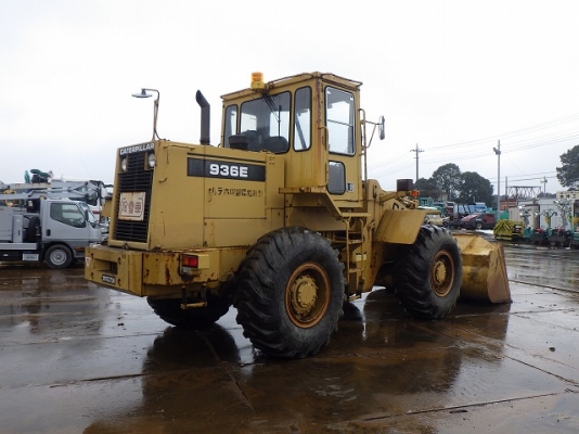 CAT 963EZ เก๋งใหญ่ สวยเดิม จากญี่ปุ่น รถสวยมาก ๆ นะครับ