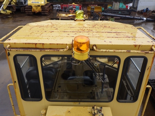 CAT 963EZ เก๋งใหญ่ สวยเดิม จากญี่ปุ่น รถสวยมาก ๆ นะครับ