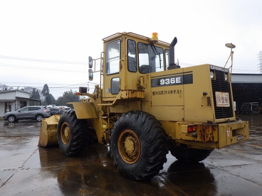 CAT 963EZ เก๋งใหญ่ สวยเดิม จากญี่ปุ่น รถสวยมาก ๆ นะครับ