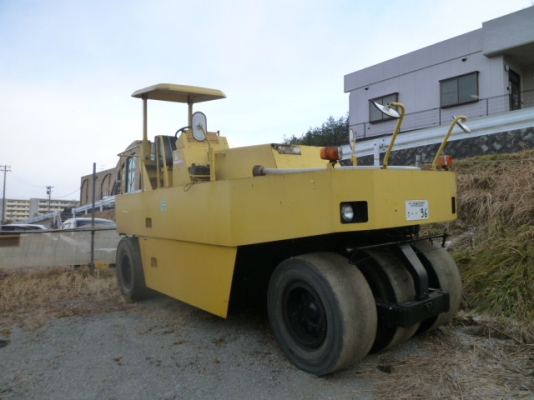 SAKAI T2 SN: 32276 เครื่อง Isuzu 6BG1 นำเข้าจากญี่ปุ่น รถสวย ไม่แพงครับ