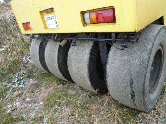 SAKAI T2 SN: 32276 เครื่อง Isuzu 6BG1 นำเข้าจากญี่ปุ่น รถสวย ไม่แพงครับ