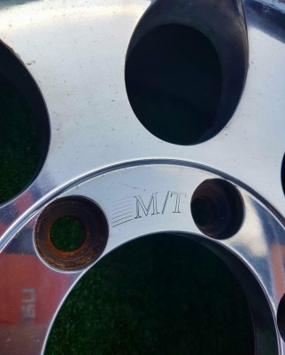 ขายล้อ MICKEY THOMPSON แท้ ขอบ 15 กว้าง 10" ออฟลบ 46 สวยๆ