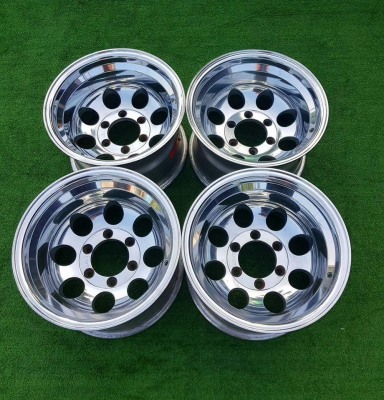 ขายล้อ MICKEY THOMPSON แท้ ขอบ 15 กว้าง 10" ออฟลบ 46 สวยๆ