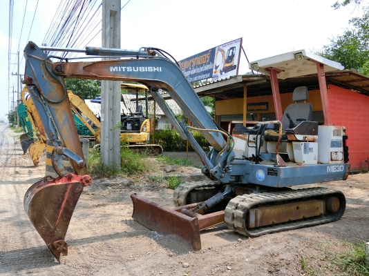 MITSUBISHI ME-30 ขนาดPC-30 คอลโทนสั้นปั๊มนิ้ว<มีVDOให้ชม>รถเก่านอก☎️ติดต่อ 085-5632278 <ราคาต่อรองได้>