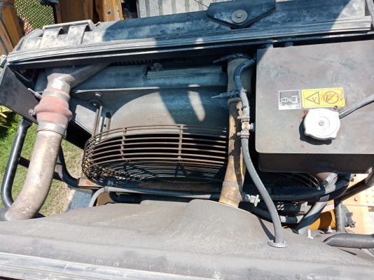 ถึงไทยแล้วครับ 2/3/2561 CAT 950H รุ่นใหม่ สภาพสวย ปี2012 นำเข้าจากญี่ปุ่น โทร.090-986-2521 อ๊อบ