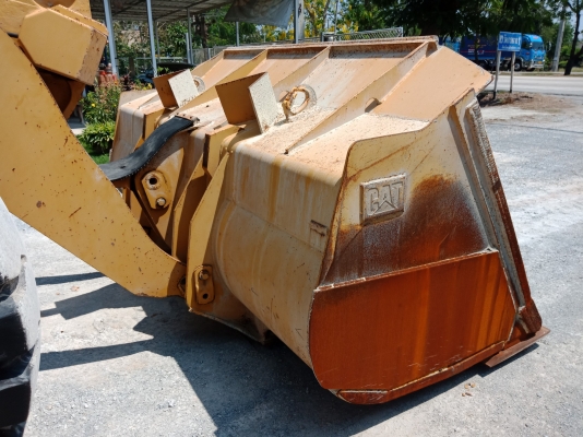 ถึงไทยแล้วครับ 2/3/2561 CAT 950H รุ่นใหม่ สภาพสวย ปี2012 นำเข้าจากญี่ปุ่น โทร.090-986-2521 อ๊อบ