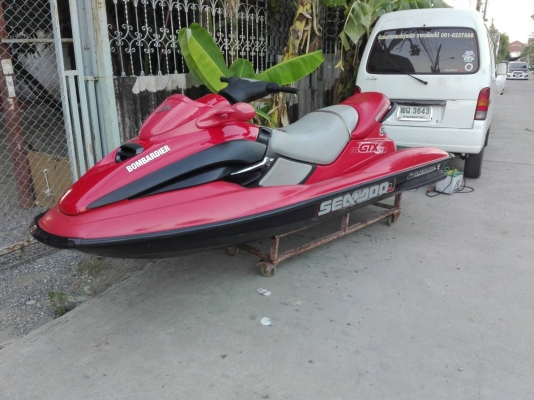 ขาย Seadoo gtx951cc.สุดยอดเรือทัวริ่ง 3 ที่นั่ง มีถอยหลัง สมบูรณ์มากพร้อมขับครับ