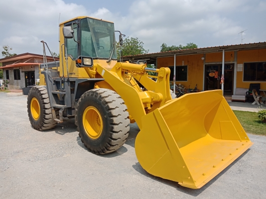 KOMATSU WA300-3 จากญี่ปุ่นแท้ สภาพสวย พร้อมใช้งาน โทร.090-986-2521 อ๊อบ