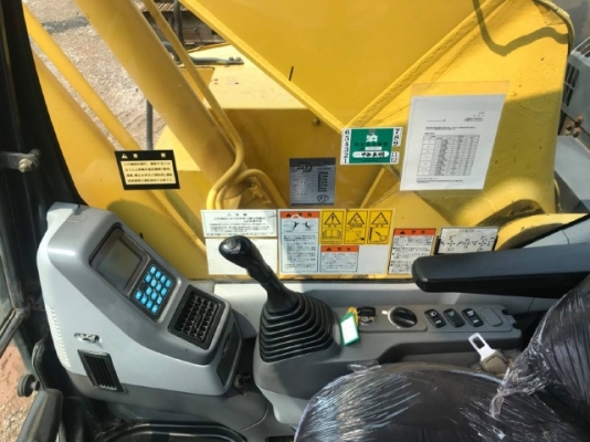 ขายรถแบคโฮ KOMATSU PC228US-3N0 (เทียบเท่ารุ่น 7) รถนอกนำเข้าเองจากญี่ปุ่น สภาพสวยพร้อมใช้ มีVDOการทำงานครับ ขายรถแบคโฮ KOMATSU PC228US-3N0 (เทียบเท่ารุ่น 7) รถนอกนำเข้าเองจากญี่ปุ่น สภาพสวยพร้อมใช้ มีVDOการทำงานครับ