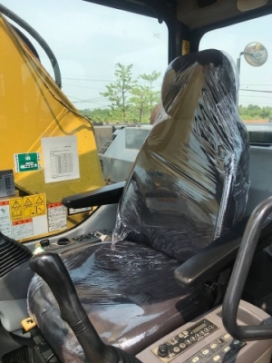 ขายรถแบคโฮ KOMATSU PC228US-3N0 (เทียบเท่ารุ่น 7) รถนอกนำเข้าเองจากญี่ปุ่น สภาพสวยพร้อมใช้ มีVDOการทำงานครับ ขายรถแบคโฮ KOMATSU PC228US-3N0 (เทียบเท่ารุ่น 7) รถนอกนำเข้าเองจากญี่ปุ่น สภาพสวยพร้อมใช้ มีVDOการทำงานครับ