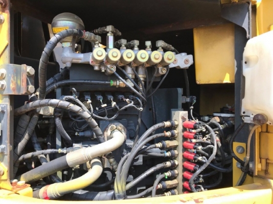 ขายรถแบคโฮ KOMATSU PC228US-3N0 (เทียบเท่ารุ่น 7) รถนอกนำเข้าเองจากญี่ปุ่น สภาพสวยพร้อมใช้ มีVDOการทำงานครับ ขายรถแบคโฮ KOMATSU PC228US-3N0 (เทียบเท่ารุ่น 7) รถนอกนำเข้าเองจากญี่ปุ่น สภาพสวยพร้อมใช้ มีVDOการทำงานครับ