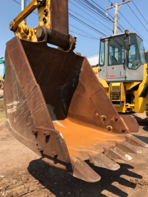 ขายรถแบคโฮ KOMATSU PC228US-3N0 (เทียบเท่ารุ่น 7) รถนอกนำเข้าเองจากญี่ปุ่น สภาพสวยพร้อมใช้ มีVDOการทำงานครับ ขายรถแบคโฮ KOMATSU PC228US-3N0 (เทียบเท่ารุ่น 7) รถนอกนำเข้าเองจากญี่ปุ่น สภาพสวยพร้อมใช้ มีVDOการทำงานครับ