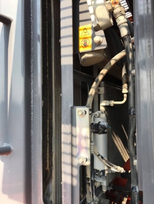 ขายรถตักล้อยาง HITACHI ZW180 (เทียบเท่า WA320-6) ปี 2010 รถนอกนำเข้าจากญี่ปุ่น สภาพสวยพร้อมใช้ มีVDOการทำงานครับ