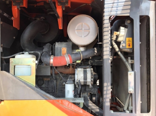 ขายรถตักล้อยาง HITACHI ZW180 (เทียบเท่า WA320-6) ปี 2010 รถนอกนำเข้าจากญี่ปุ่น สภาพสวยพร้อมใช้ มีVDOการทำงานครับ