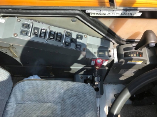 ขายรถเครน TADANO TR100M-1 (ขนาด 10 ตัน) รถนอกนำเข้าจากญี่ปุ่น สภาพสวยพร้อมใช้ มีVDOการทำงานครับ