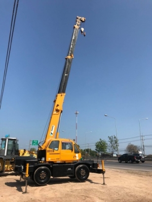 ขายรถเครน TADANO TR100M-1 (ขนาด 10 ตัน) รถนอกนำเข้าจากญี่ปุ่น สภาพสวยพร้อมใช้ มีVDOการทำงานครับ