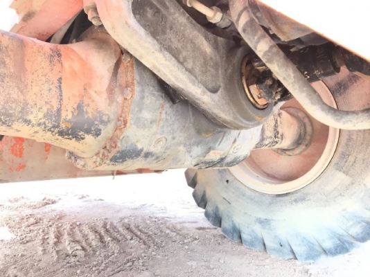 ขายรถตักล้อยาง HITACHI ZW180 (เทียบเท่า WA320-6) ปี 2010 รถนอกนำเข้าจากญี่ปุ่น สภาพสวยพร้อมใช้ มีVDOการทำงานครับ