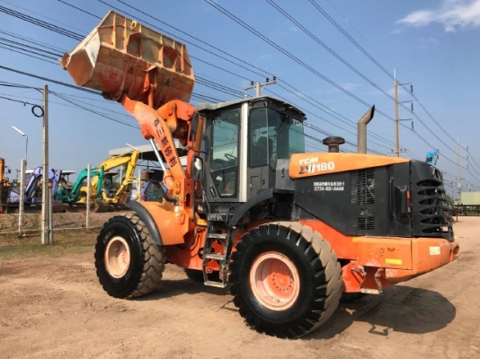 ขายรถตักล้อยาง HITACHI ZW180 (เทียบเท่า WA320-6) ปี 2010 รถนอกนำเข้าจากญี่ปุ่น สภาพสวยพร้อมใช้ มีVDOการทำงานครับ