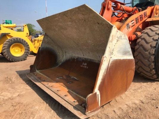 ขายรถตักล้อยาง HITACHI ZW180 (เทียบเท่า WA320-6) ปี 2010 รถนอกนำเข้าจากญี่ปุ่น สภาพสวยพร้อมใช้ มีVDOการทำงานครับ