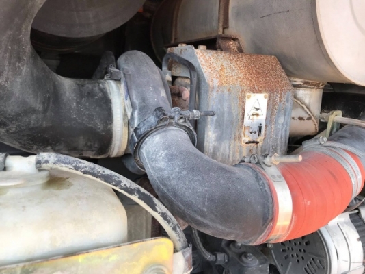 ขายรถตักล้อยาง HITACHI ZW180 (เทียบเท่า WA320-6) ปี 2010 รถนอกนำเข้าจากญี่ปุ่น สภาพสวยพร้อมใช้ มีVDOการทำงานครับ