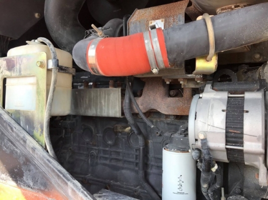 ขายรถตักล้อยาง HITACHI ZW180 (เทียบเท่า WA320-6) ปี 2010 รถนอกนำเข้าจากญี่ปุ่น สภาพสวยพร้อมใช้ มีVDOการทำงานครับ