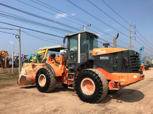 ขายรถตักล้อยาง HITACHI ZW180 (เทียบเท่า WA320-6) ปี 2010 รถนอกนำเข้าจากญี่ปุ่น สภาพสวยพร้อมใช้ มีVDOการทำงานครับ