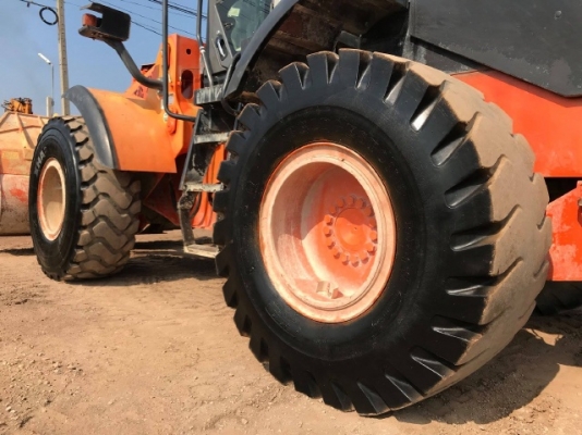 ขายรถตักล้อยาง HITACHI ZW180 (เทียบเท่า WA320-6) ปี 2010 รถนอกนำเข้าจากญี่ปุ่น สภาพสวยพร้อมใช้ มีVDOการทำงานครับ