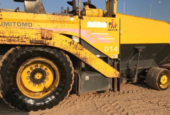 ขายรถปูยาง SUMITOMO HA60W-3 (ขนาด 6 เมตร) ปี 2002 นำเข้าเองจากญี่ปุ่น สภาพสวยพร้อมใช้งาน มีVDOการทำงานครับ