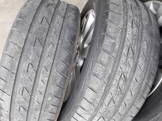 ขายล้อแม็ก mazda 3 16"&times;6.5" สนใจติดต่อร้าน ก.เจริญการยางครับ 081-3747940